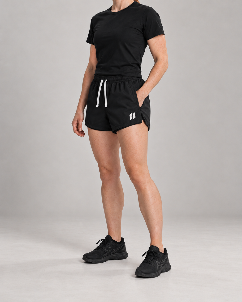 FORM/01 Training Shorts